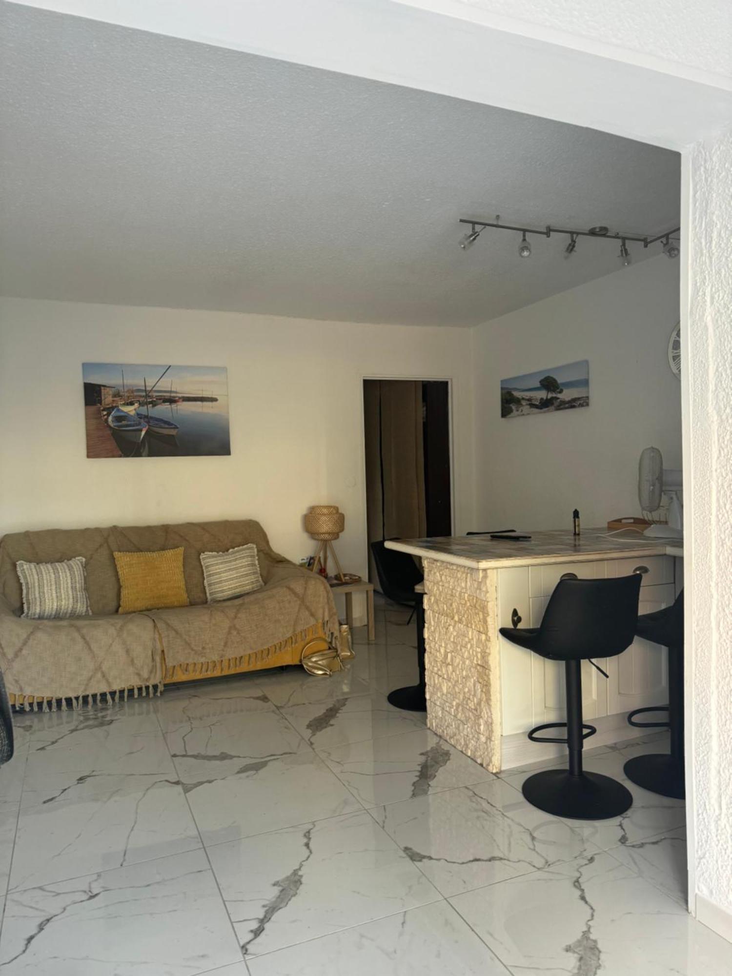 Grand Studio Cabine Proche Plage Et Port Gruissan Eksteriør bilde